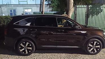 коричневый салон: Kia Sorento: 2022 г., 2.2 л, Автомат, Дизель, Кроссовер — 2