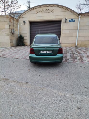 Opel: Opel Vectra: 1.8 l | 2000 il 375400 km Sedan — 6