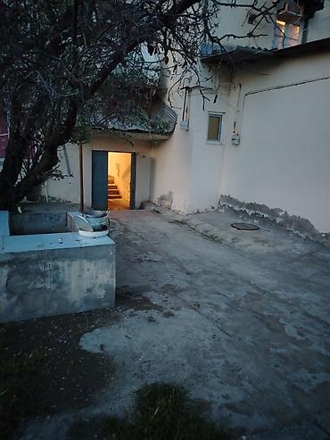 Digər tikinti materialları: Samux şəhər nəbiağalı qəsəbəsində köhnə xəstəxananın arxasında mərkəzi — 4