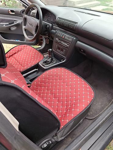 subaru 2002: Audi A4: 1995 г., 1.8 л, Механика, Бензин, Седан — 4