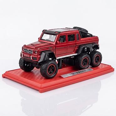 Игрушки: Коллекционная масштабная модель внедорожника 6x6 (стилизованный — 1