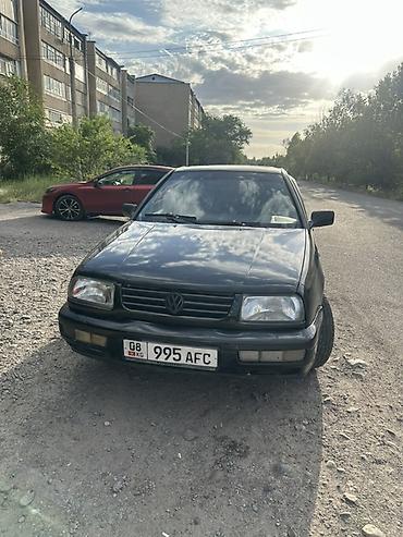 transporter multivan: Volkswagen Vento: 1993 г., 1.8 л, Механика, Газ, Седан — 6