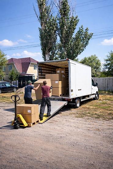 Буйрутма берүү Мерседес Гигант, Тиричилик таштандыларын чыгаруу, Прицеби менен