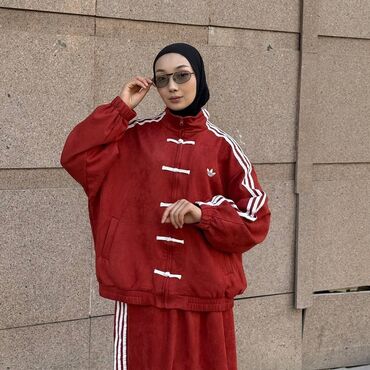 женские спортивные костюмы бишкек: Спортивный комплект в стиле modest: свободная куртка + длинная юбка