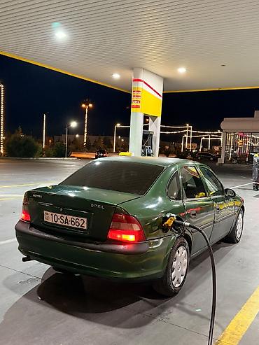 Opel: Opel Vectra sedan gündəlik sürülən maşindi heç bir prablemi yoxdu — 3