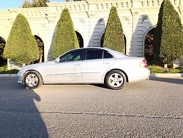 w211 duman: Mercedes-Benz E-Class sedan (W211), gümüşü rəng. Xüsusiyyətlər: - — 10