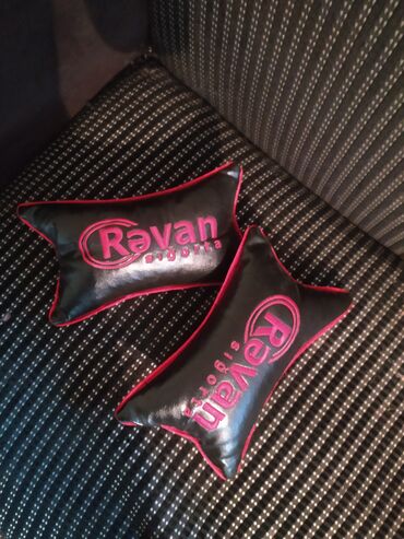 Yastıqlar və başlıqlar: Ideal vəziyətdədi cütü 5azn satılır — 4