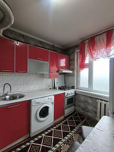 нарынская область город нарын: 3 комнаты, 58 м², 1000 мелочей 104 серия, 4 этаж, Старый ремонт — 5