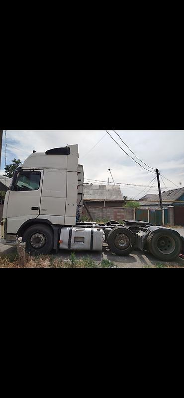 фура волво: Тягач, Volvo, Без прицепа — 4