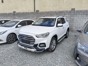 срочно в связи с переездом: Hyundai ix35: 2019 г., 2 л, Автомат, Бензин, Внедорожник