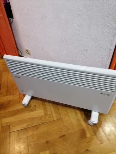 Kaloriferi: Radijator Panelni BAUER oko 80 /50. 2000w. Dobar
 Mirjevo — 2