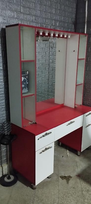 salon divan: Gözəllik salonu üçün manikür/pedikür masası və vizaj stolu kombi - — 3
