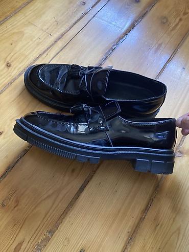 enli şalvar modelleri: Qara laklı loaferlər – KYPER’TOR - Model: klassik tassel loafer - — 4