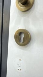 Giriş qapıları: Qapi qulpu qlazok taktak zaşolka barel kilit qapiya aid nevarsa hercür — 11