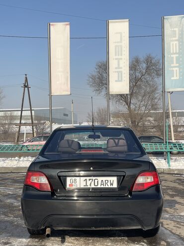 Daewoo: Daewoo Nexia: 2009 г., 1.6 л, Механика, Бензин, Седан