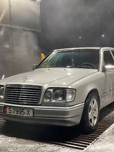 все для мойки: Mercedes-Benz W124: 1994 г., 2.8 л, Механика, Бензин, Седан — 2