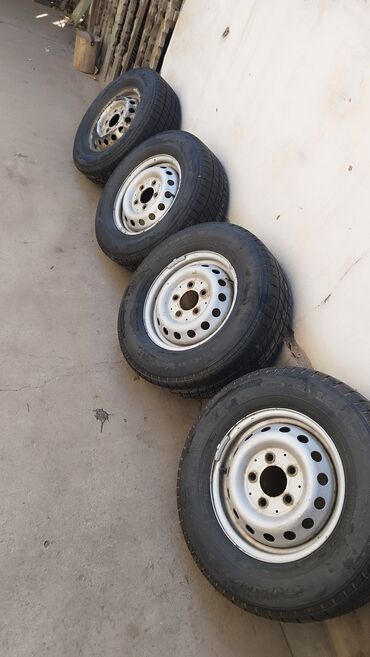 бу колеса на камаз: Колеса в сборе 225 / 70 / R 15, Зима, Б/у, Комплект, Легкий коммерческий транспорт (C/LT), Железные, отверстий - 5