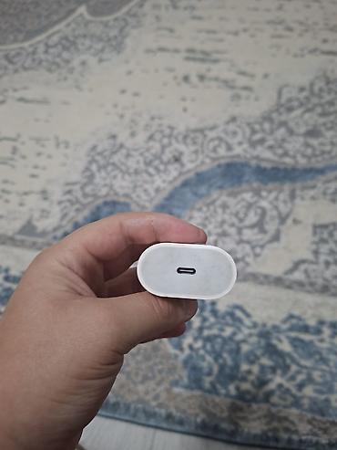 Мобильные телефоны и аксессуары: Оригинал сетевое зарядное устройство USB‑C, европейская вилка (EU). - — 1