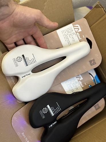 dr marcus: 🚲Велоседло MALEVI «Born To Race» с LED-подсветкой Инновационное — 9
