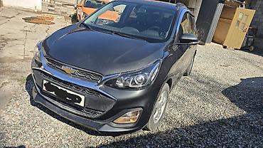 shevrolet lacetti: Chevrolet Spark: 2019 г., 1 л, Вариатор, Бензин, Хэтчбэк — 4