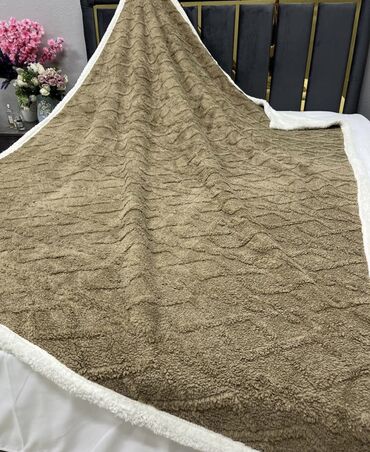 Одеяла и пледы: Плед, Китай, Новый, Верблюжья шерсть, Все сезоны, Двусторонний — 3