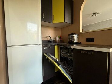 Посуточная аренда квартир: 2 комнаты, Банные принадлежности, Бронь, Бытовая техника — 6