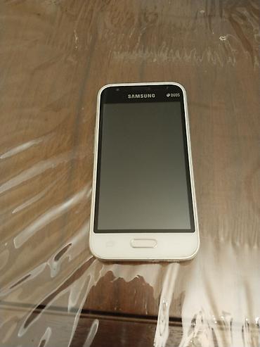 telefon j1: Samsung rəng - Ağ, İki sim kartlı — 2