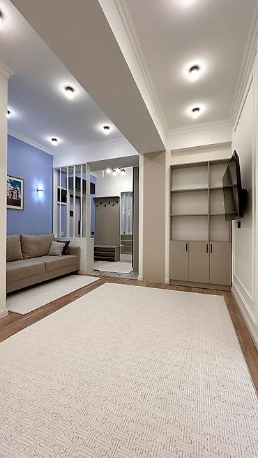 Продажа квартир: 2 комнаты, 82 м², ул. Ахунбаева / Бакаева Элитка, 3 этаж, Дизайнерский ремонт — 9