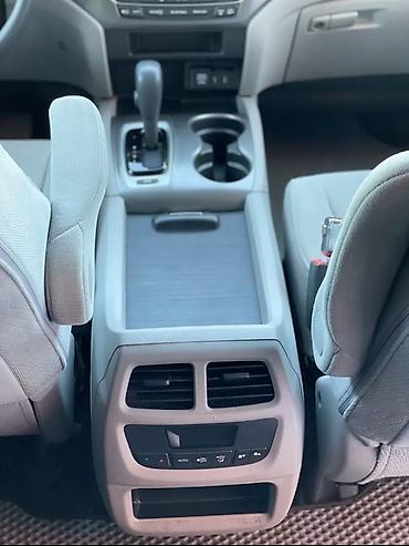 Honda: Honda Pilot: 2018 г., 3.5 л, Автомат, Бензин, Внедорожник — 10