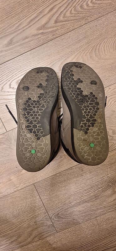 Ботинки: Timberland
olcu:43 — 5
