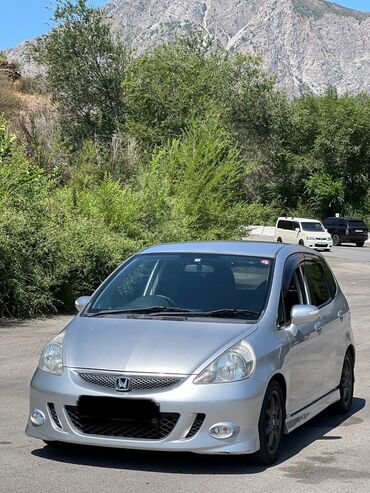 хонда ейрвейв: Honda Fit: 2006 г., 1.5 л, Механика, Бензин, Универсал