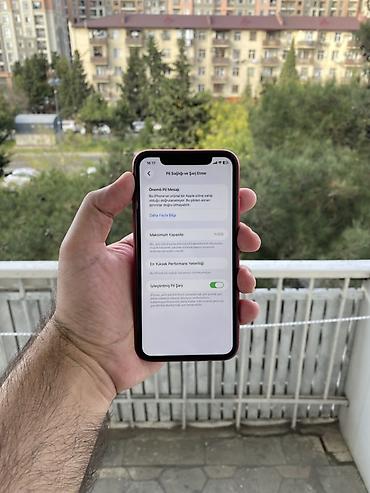 Apple iPhone: IPhone 11, Qırmızı, Simsiz şarj — 7