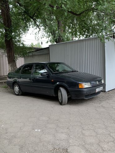 скупка летних шин: Volkswagen Passat: 1993 г., 2 л, Автомат, Бензин, Седан