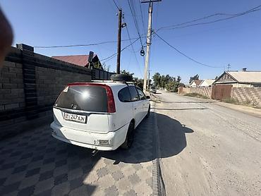 пневмат газовый: Honda Stream: 2002 г., 2 л, Автомат, Газ, Минивэн — 2