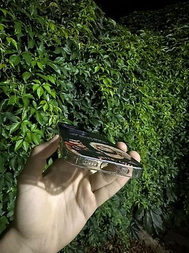 Məhsul: iPhone üçün arxa qoruyucu üzlük Xüsusiyyətlər: - Model at lalafo.az — 2 Məhsul: iPhone üçün arxa qoruyucu üzlük Xüsusiyyətlər: - Model — 2