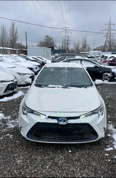 Toyota: Toyota Corolla: 2020 г., 1.8 л, Автомат, Гибрид, Седан