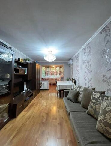 Продажа квартир: 2 комнаты, 44 м², 104 серия, 4 этаж, Косметический ремонт