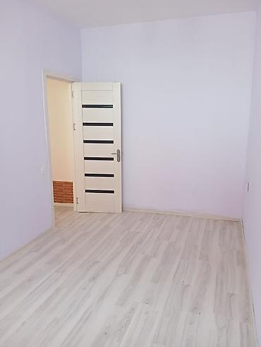 nzs də ev: Xətai rayonu NZS Qəsəbəsi yola yaxın 22 nömrəli marşruta 2 də mesafede — 4