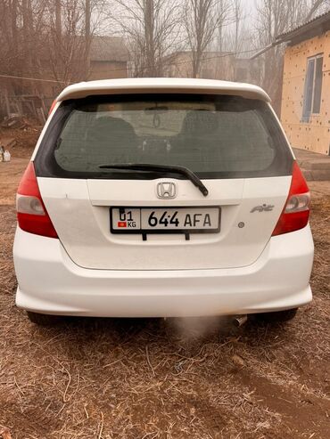 Honda: Honda Fit: 2002 г., 1.3 л, Автомат, Бензин, Хэтчбэк — 2