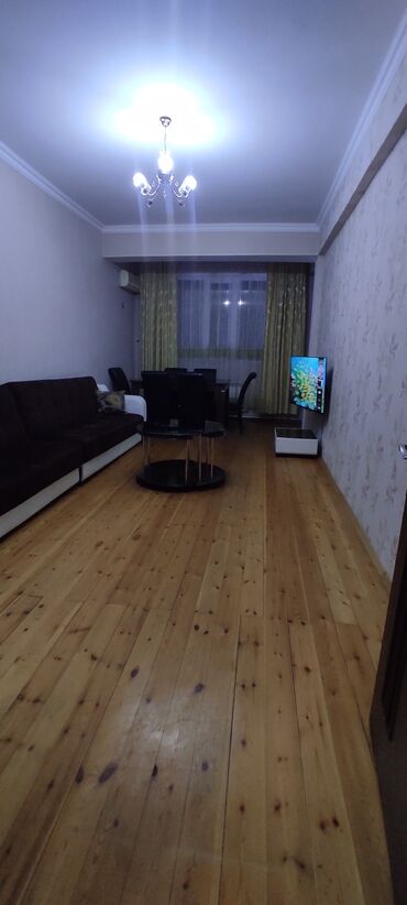 Uzunmüddətli kirayə mənzillər: Həzi Aslanov metrosu dan 5 dəq məsafədə 16/2 mərtəbəsində 2 otaq tam — 3