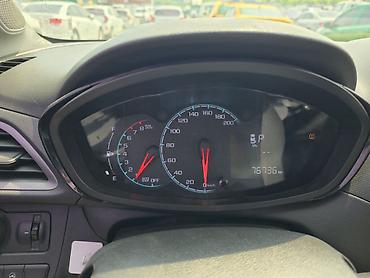 wuling starlight 730: Chevrolet Spark: 2020 г., 1 л, Автомат, Бензин, Хэтчбэк — 9