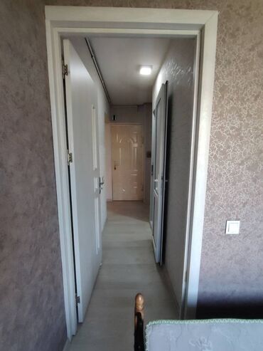 Uzunmüddətli kirayə mənzillər: 8 km. Neftcilər metronun yanı 2 otağa düzəlmə mənzil əşyalı kirayə — 5