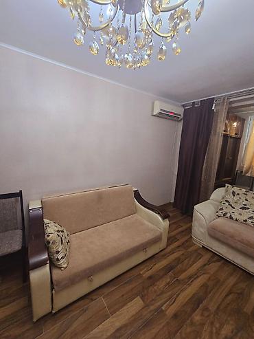 Uzunmüddətli kirayə mənzillər: Kirayə verilir! Aylıq 1000 AZN 4 otaqlı, 75 m², ikinci əl mənzil — 8