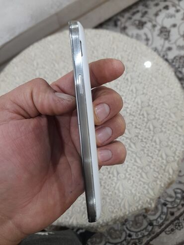 s4 qiymeti: Samsung I9190 Galaxy S4 Mini | İşlənmiş rəng - Ağ