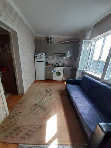 Масазыр 3 комнаты, 45 м², Нет кредита, Средний ремонт