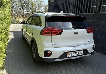 киа ниро 2020: Kia Niro: 2020 г., 1.6 л, Автомат, Гибрид, Кроссовер — 4