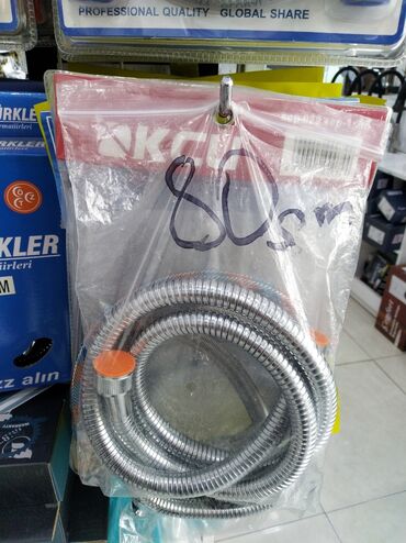 duş kranları: Duş şlanqı – 80 sm - Material: metal fleksibil (xrom rəngli spiral