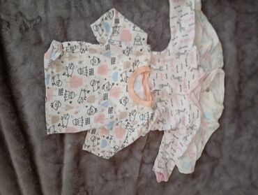 Digər: Uşaq paltarı,yaş 0-3ay, ideal vəziyyətdə — 10