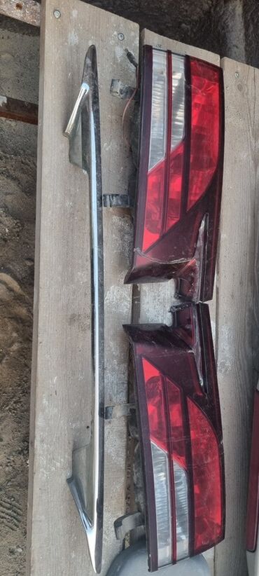 Крылья и комплектующие: Крыло Переднее левое Toyota — 4