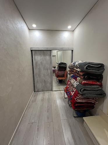 Продажа коттеджей и домов: Продается дом в районе Аламединского рынка, находится по адресу улица — 14